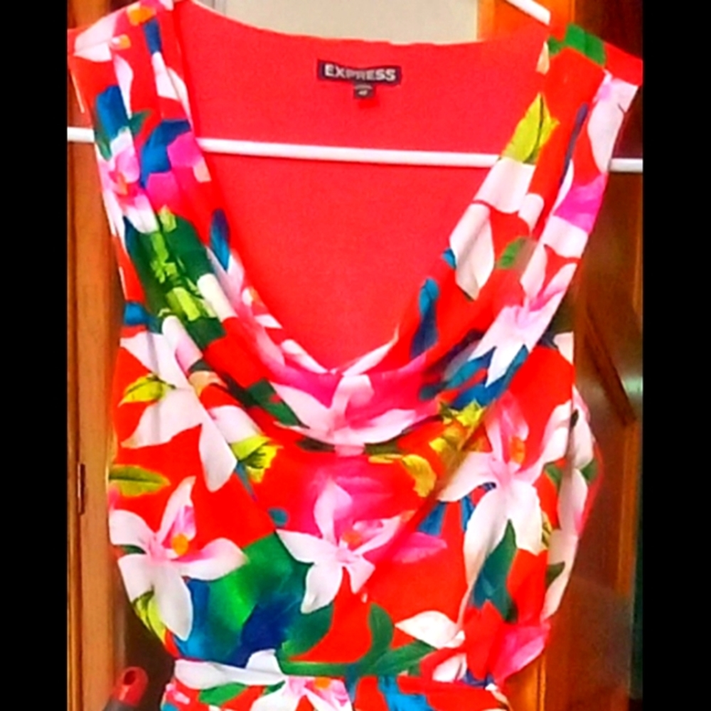 Hawaiian floral dress